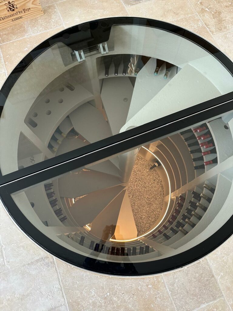 cave à vin enterrée l'entrée